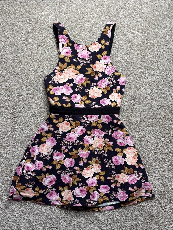 For Love And Lemons Dresses & Skirts - For Love & Lemons Open Back Mini Dress